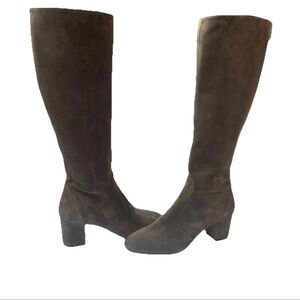 Stuart Weitzman Women’s Yuliana knee-high boots charcoal sport suede Size 7.5 B